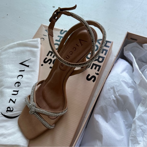 Vicenza Deena Crystal Heels size 9 - Picture 3 of 6